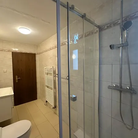 Shekinah Residences Near Frankfurt Airport