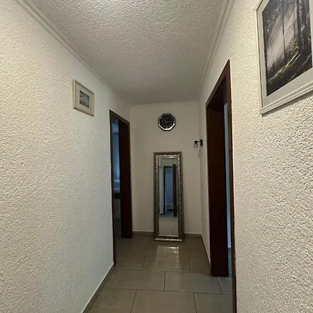 Shekinah Residences Near Frankfurt Airport *