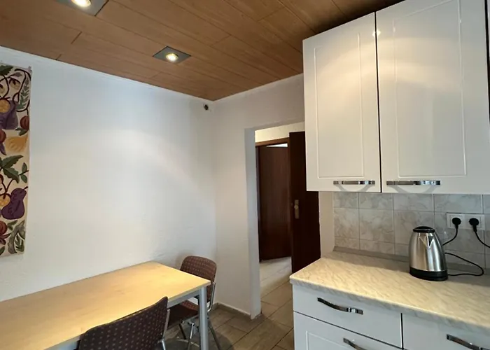 Apartmán Shekinah Residences Near Frankfurt Airport *