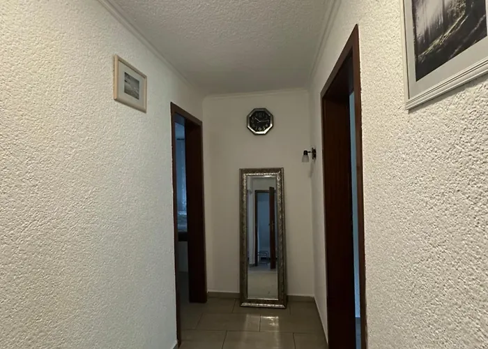 Shekinah Residences Near Frankfurt Airport *