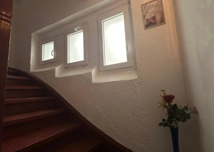 Shekinah Residences Near Frankfurt Airport *